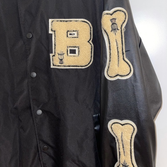 Varsity jacket - Picture 3 of 4